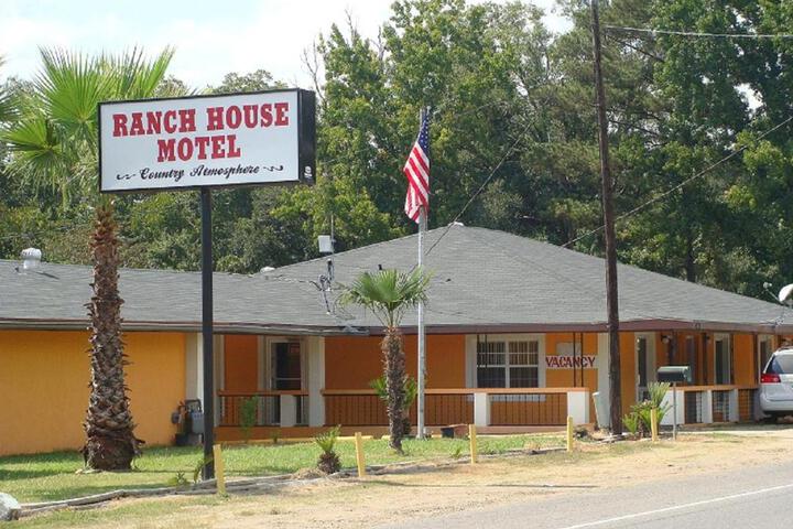Ranch House Motel