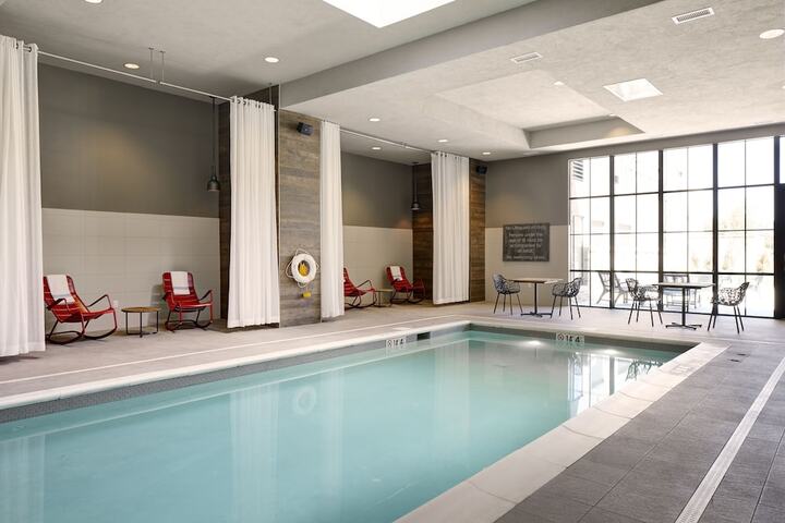 Pool 4 of 46