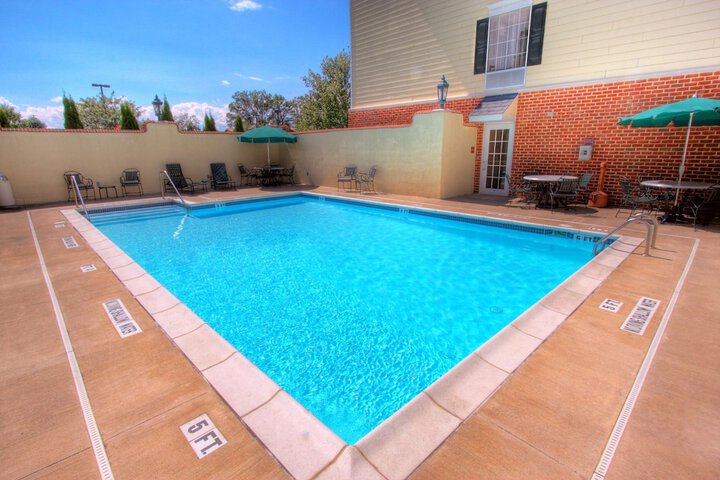 Pool 2 of 32