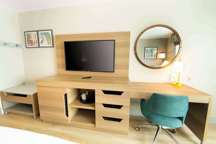 Room 34 of 58