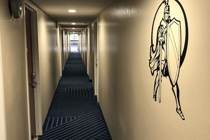 Ballroom/Hall 46 of 47