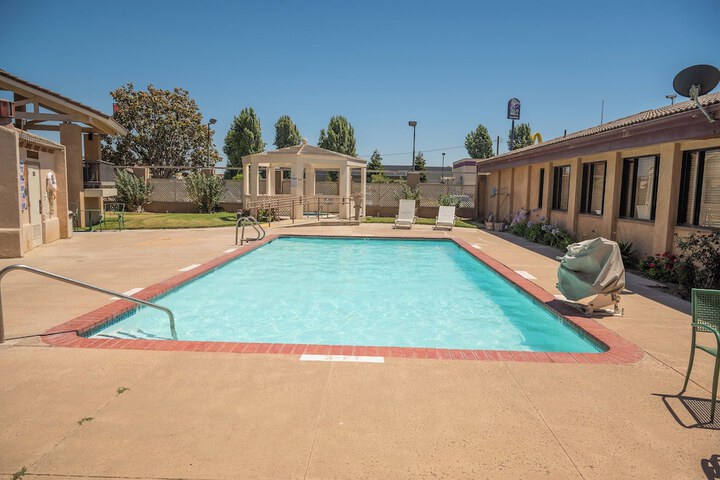 Motel 6 Soledad CA