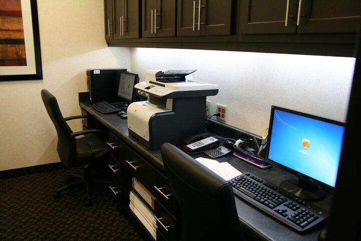 Business Center 51 of 51
