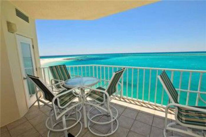 Waterview Towers Yacht Club by Holiday Isle