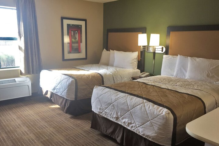 Room 14 of 24