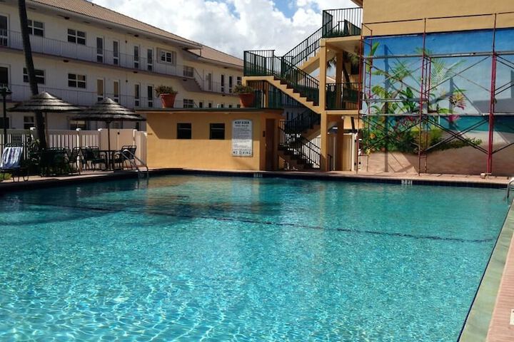 Pool 6 of 42