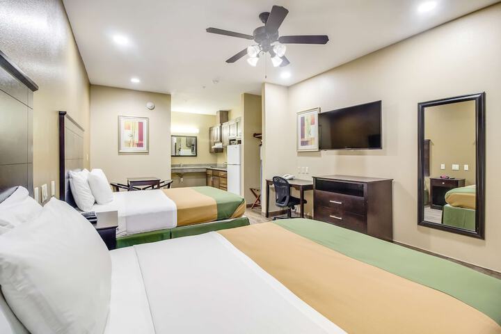 Room 12 of 30