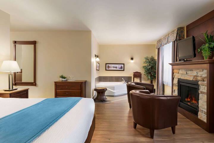 Room 16 of 35