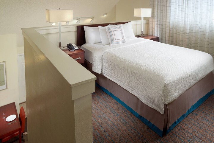 Room 9 of 21