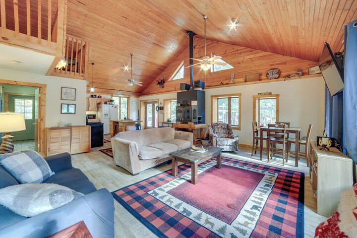 Paradise Cottage: Trail Access Nearby