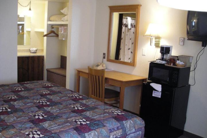 Room 21 of 54