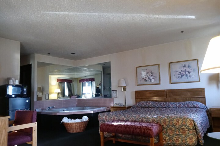 Room 26 of 30