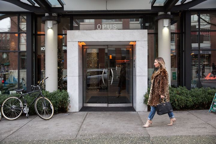 Hotel 4 of 68