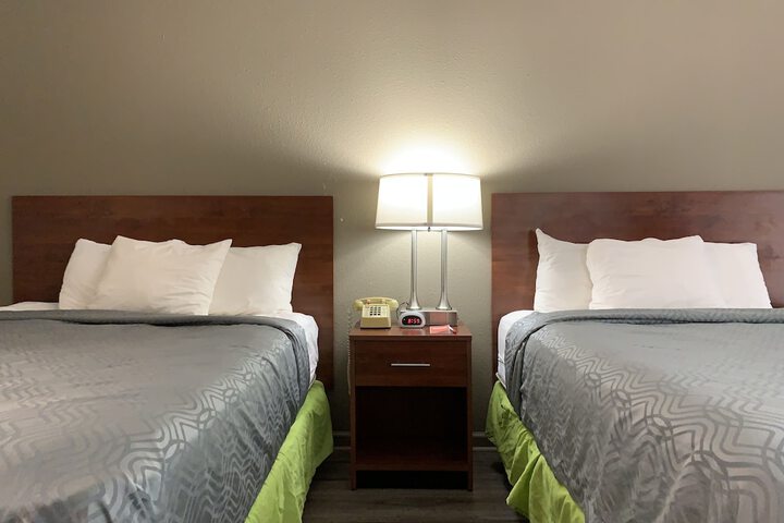 Room 22 of 46