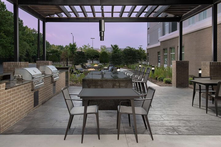 Terrace/Patio 44 of 48