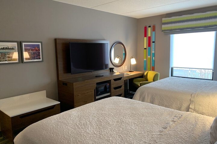 Hampton Inn & Suites Syracuse Dewitt
