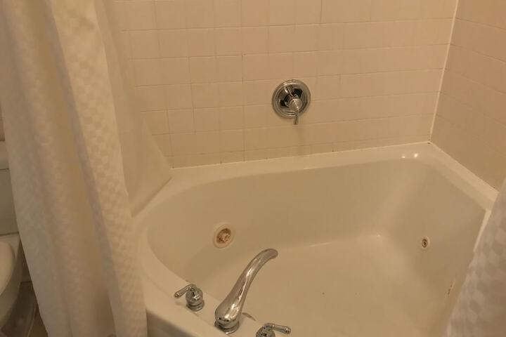 Room 77 of 117