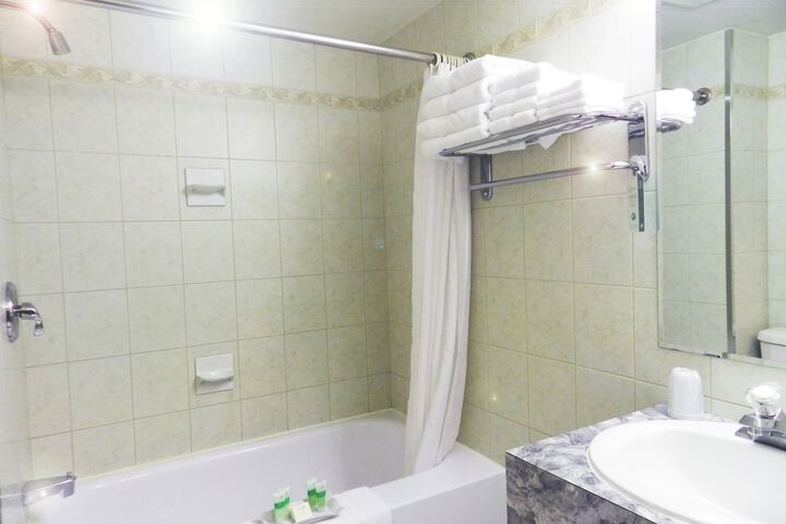 Capri Inn
