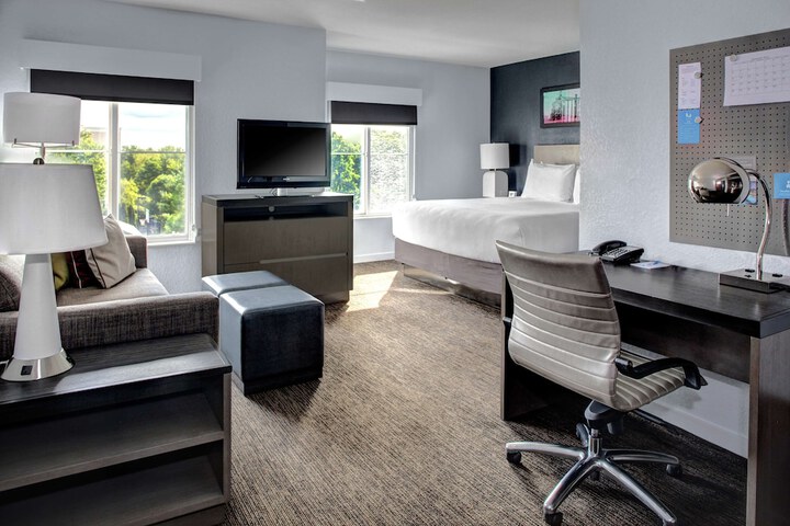 HYATT house Sterling / Dulles Airport-North