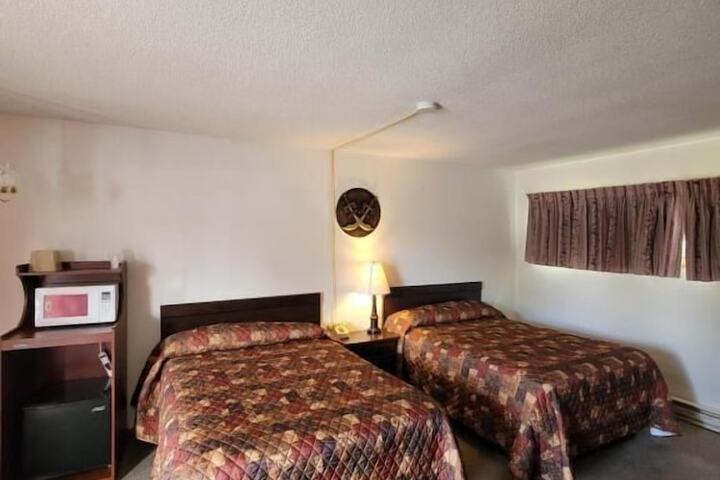 Daniels Motel