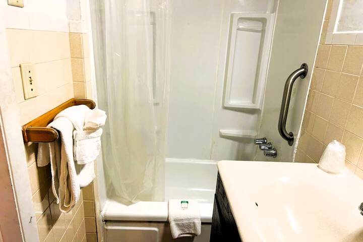 Room 19 of 29