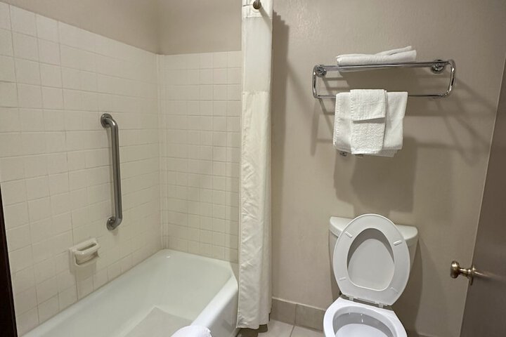 Room 55 of 163