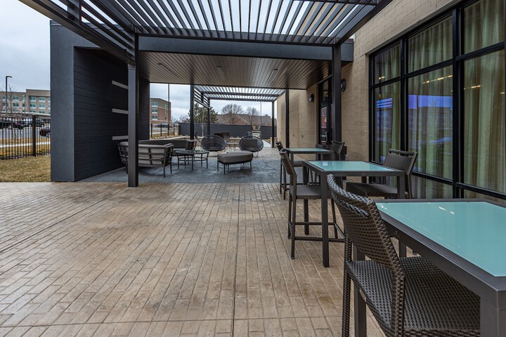 Terrace/Patio 47 of 48