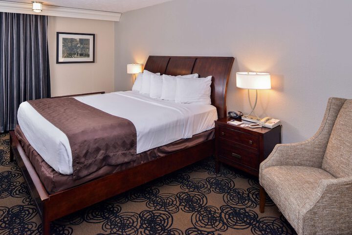 Best Western Kelly Inn