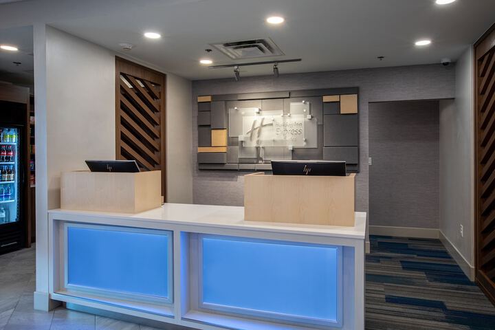 Hotel Interior 10 of 48