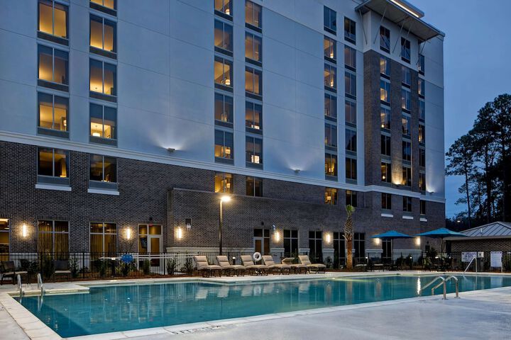 Hotel 11 of 61