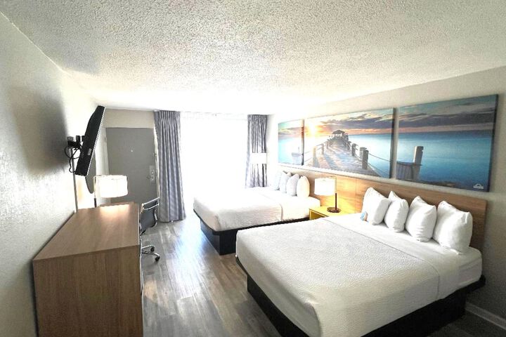 Room 19 of 53