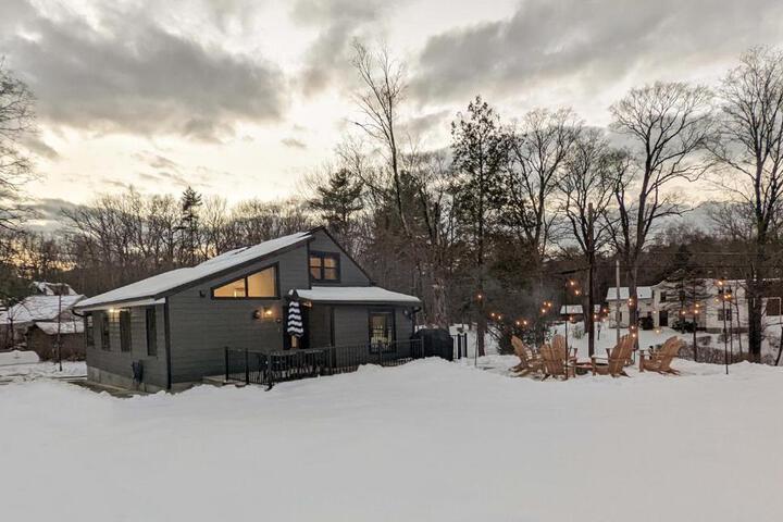 Acorn Lodge - Luxury Cabin Catskills, Windham Mountain, Hunter Mountain