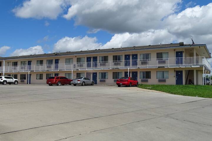 Hotel 4 of 43