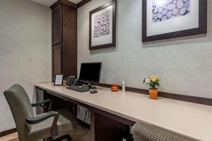 Quality Inn Madras