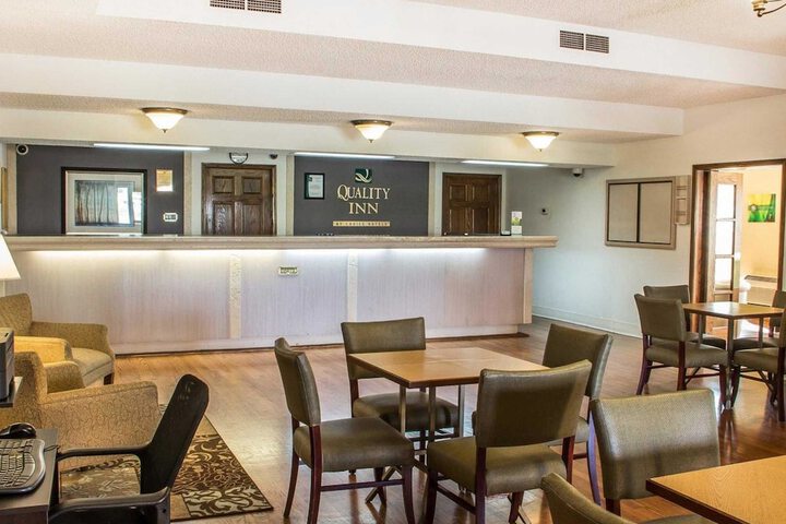 Quality Inn Tulsa Central