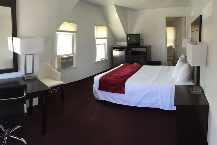 Room 58 of 65
