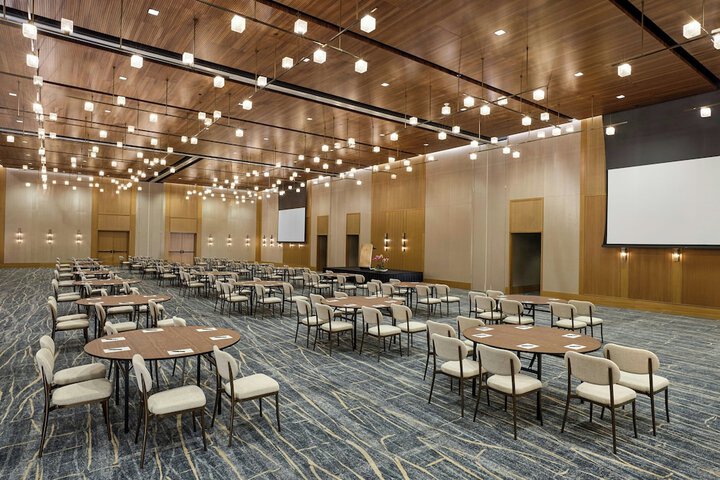 JW Marriott Reston Station
