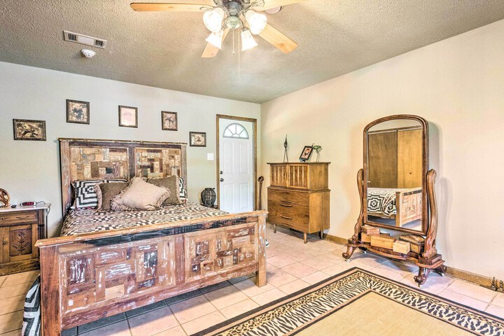 Updated Deck & Dock: Lakefront Home in Hot Springs