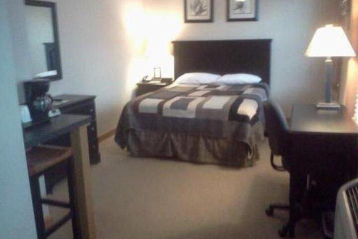 HERITAGE SUITES