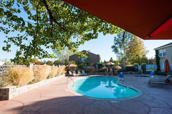 Terrace/Patio 58 of 59