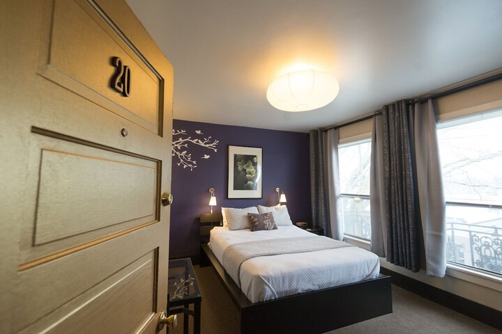 Room 39 of 115