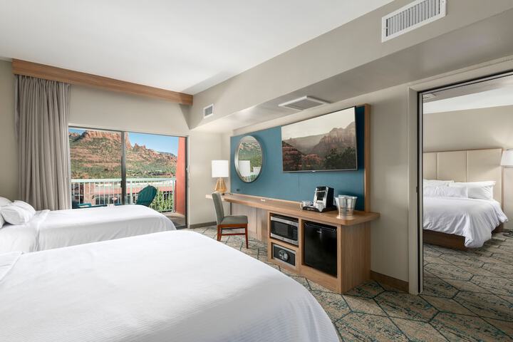 Room 34 of 80