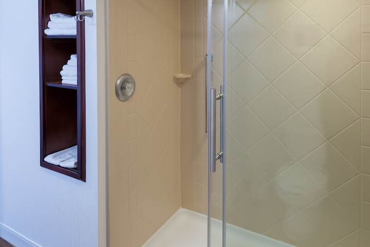 Room 14 of 52