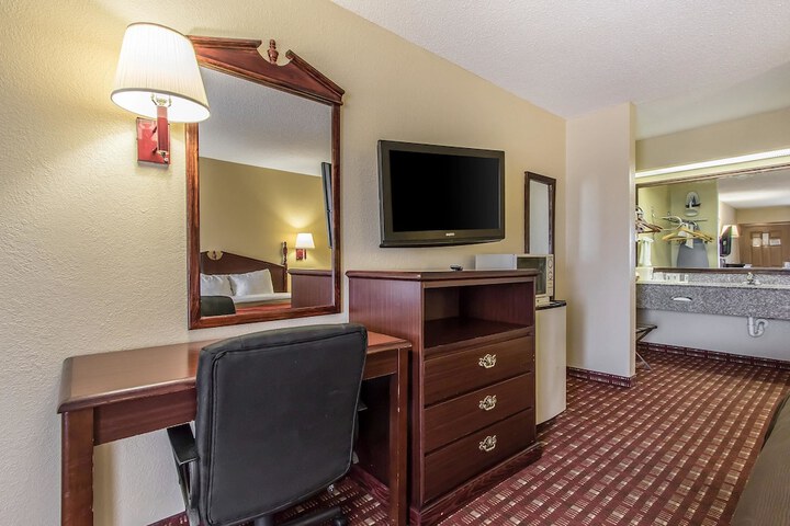 Room 29 of 39
