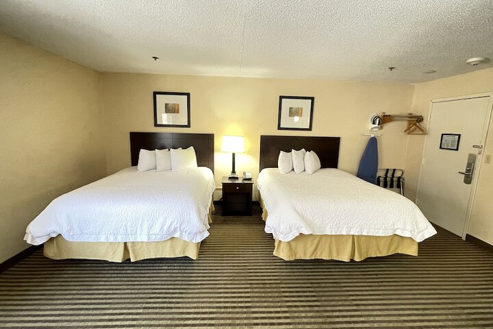Room 17 of 29