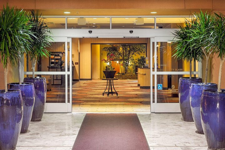 Concord Plaza Hotel