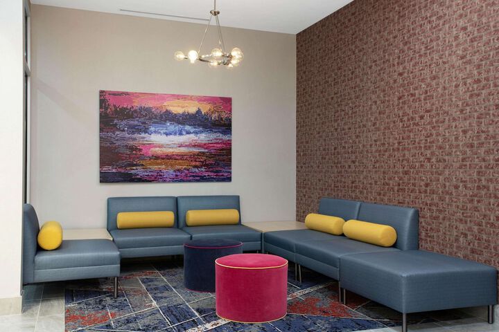 La Quinta Inn & Suites by Wyndham Manassas Va-Dulles Airport