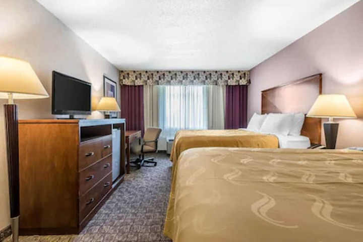 Room 15 of 29