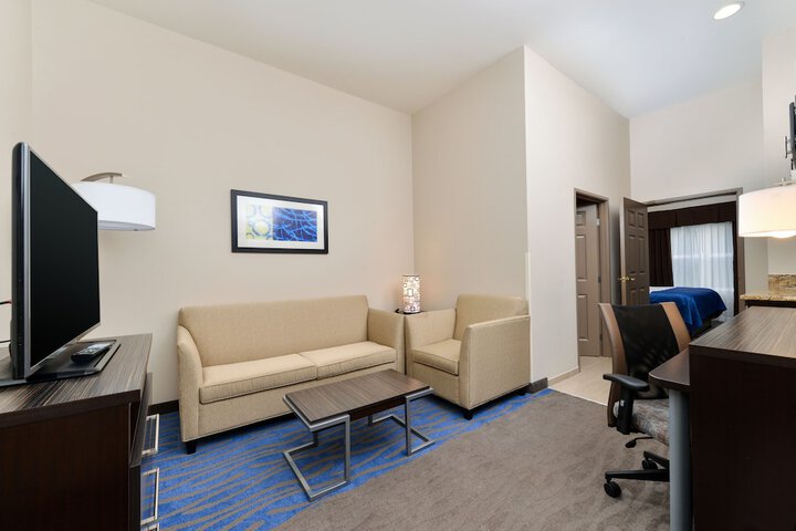 Holiday Inn Express St. Louis West - OFallon by IHG