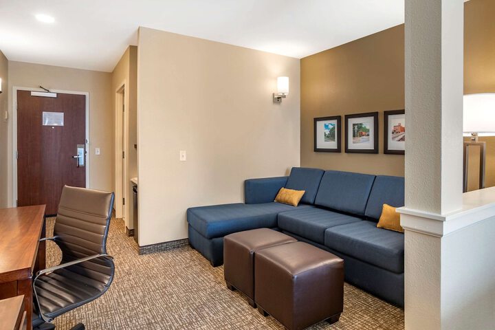 Room 13 of 46